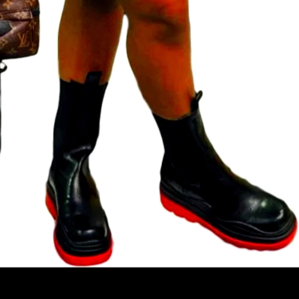 New Lug sole boots 8.5